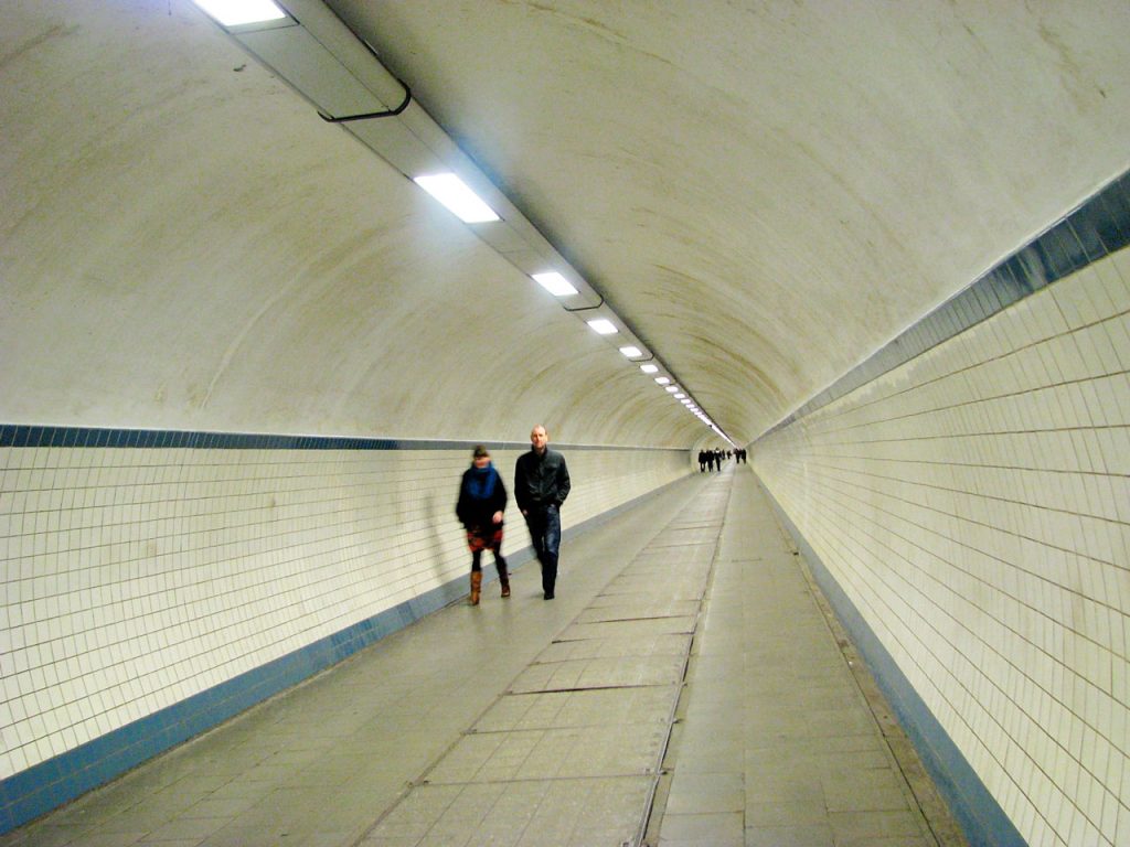Sint-Annatunnel3_FlickrCC-ekenitr
