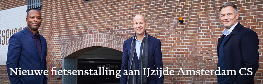 Nieuwe fietsenstalling aan IJzijde Amsterdam CS